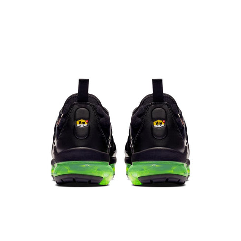 NIKE Air Vapormax Plus Mens Sneakers